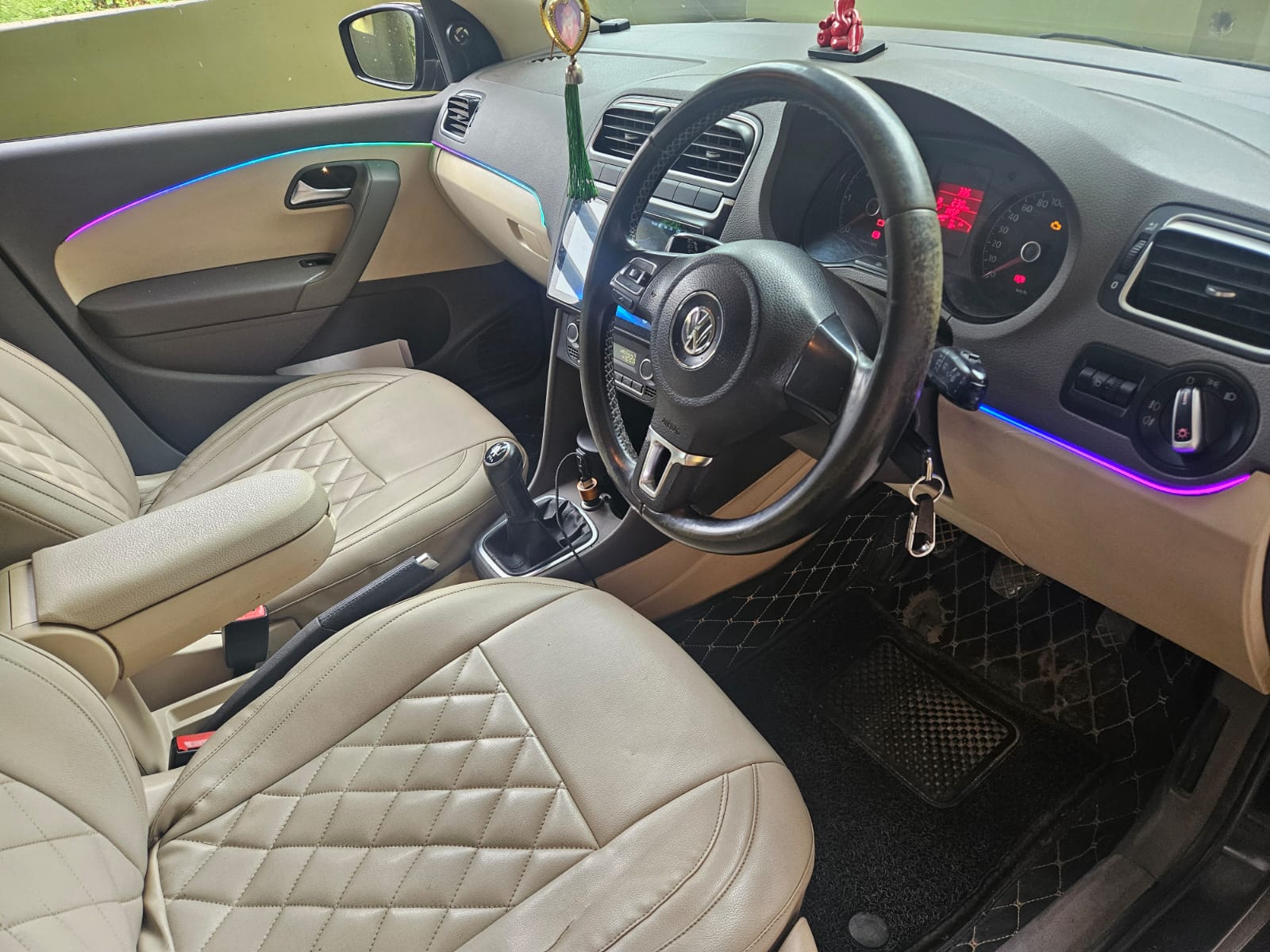 Volkswagen Vento(2010-2012) Comfortline Diesel